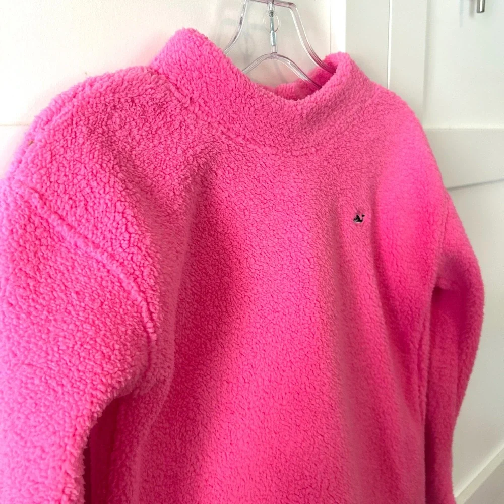 Vineyard Vines Girl's Bright Pink Mock Neck Pullover Fleece in‎ Size L